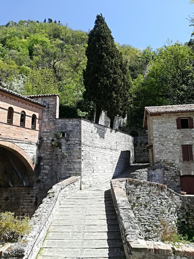 Civico 10 Hotel Gubbio Exterior photo